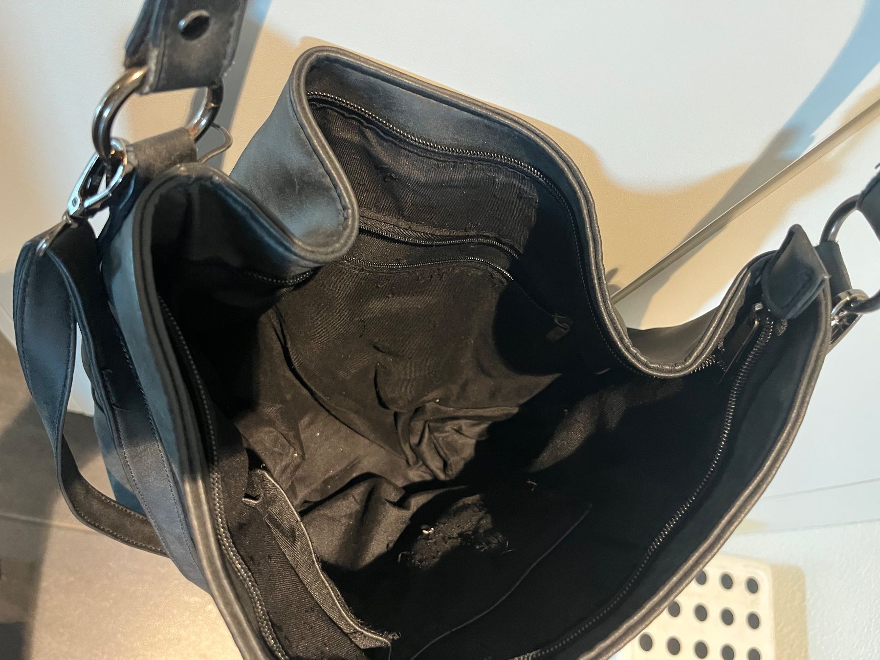 Rieker Borse da donna: Rieker/Tom Tylor/Adidas Taschen – Nuovo (secondo la descrizione) da Birmenstorf AG venduto da BMW.M5 1