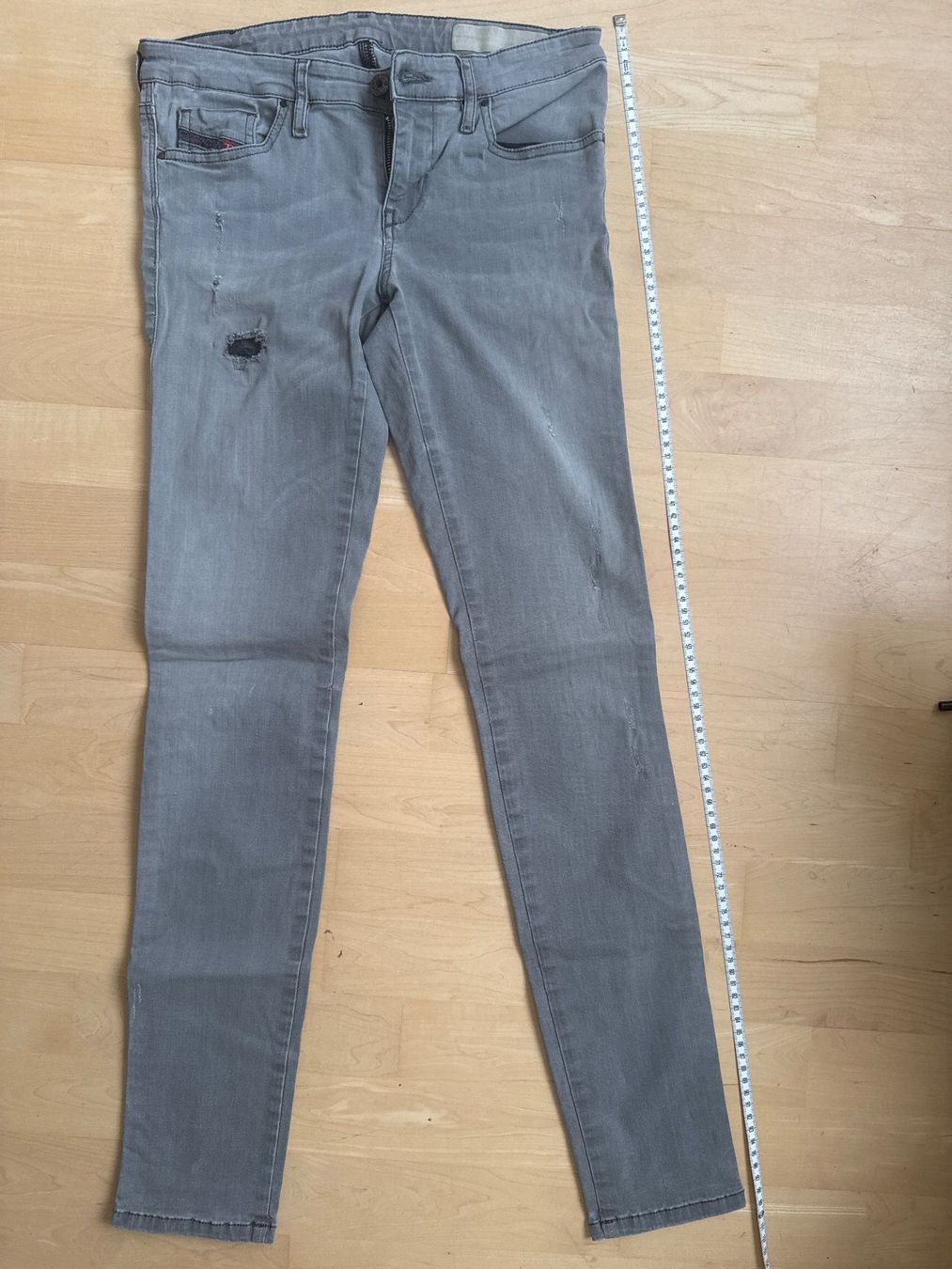 Diesel Jeans: DIESEL Skinny Jeans light grey – Usato da Winterthur venduto da Emma0312 1