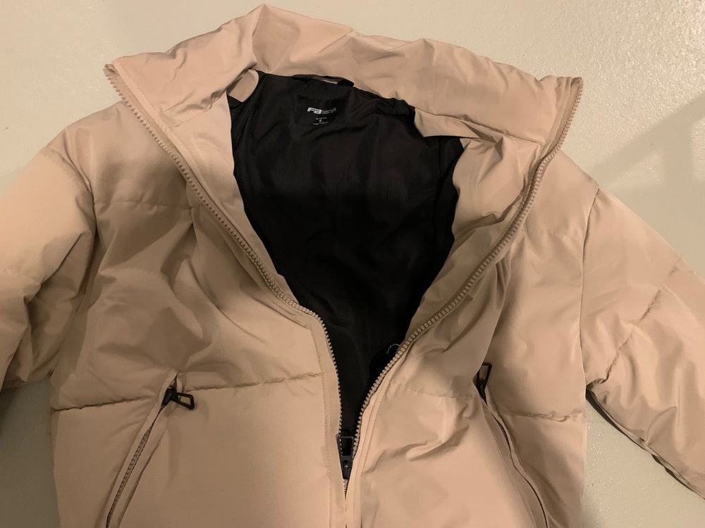 Beige dicke Wibterjacke von New Yorker FB sister gr s (Gebraucht