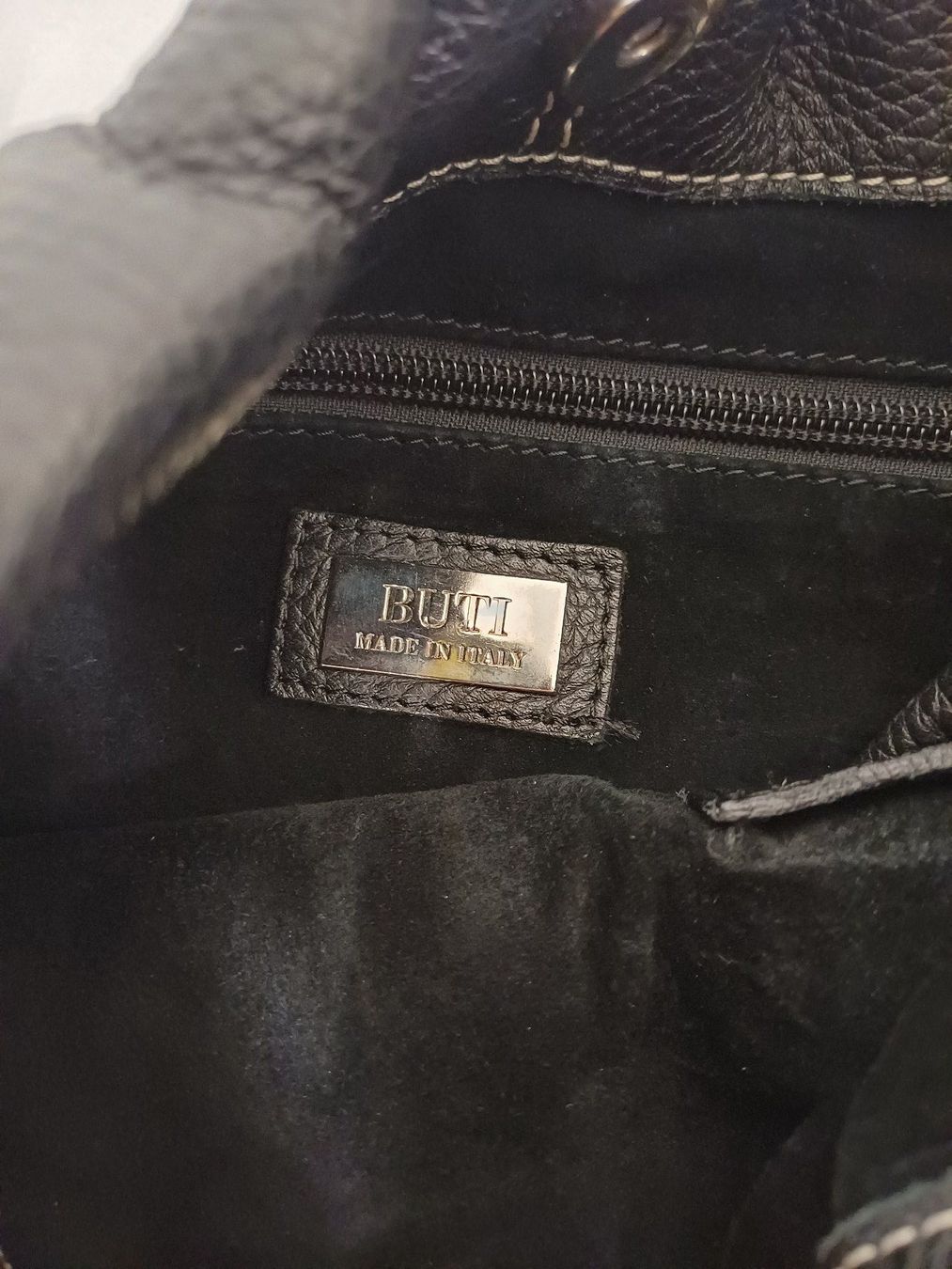 Buti Taschen für Damen: Buti Handtasche schwarz – Gebraucht aus Luzern von IG_Arbeit 3