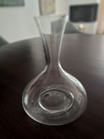 Elegante Glaskaraffe für Wein, zum Dekantieren