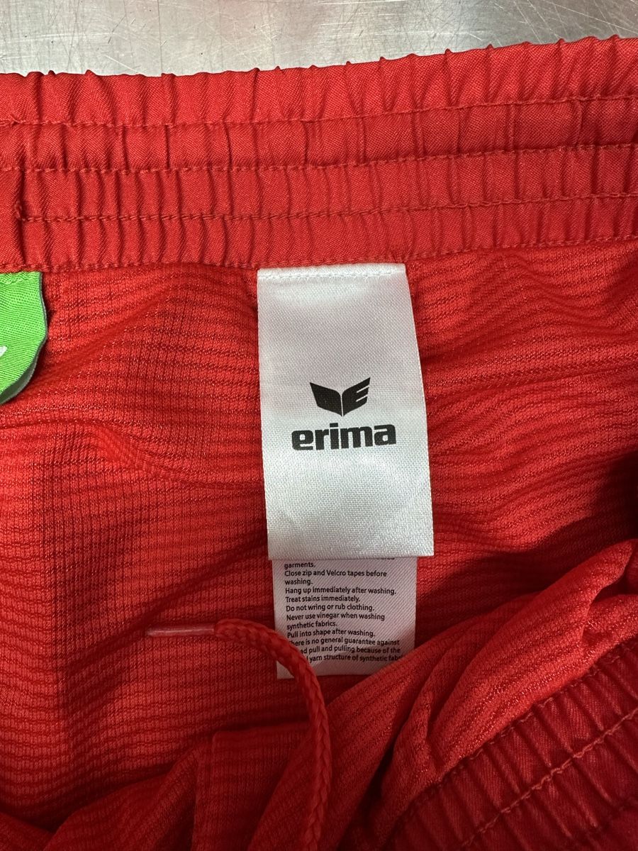 Erima Hosen: Erima kurze Hosen rot – Gebraucht aus Schwende von weesli 2