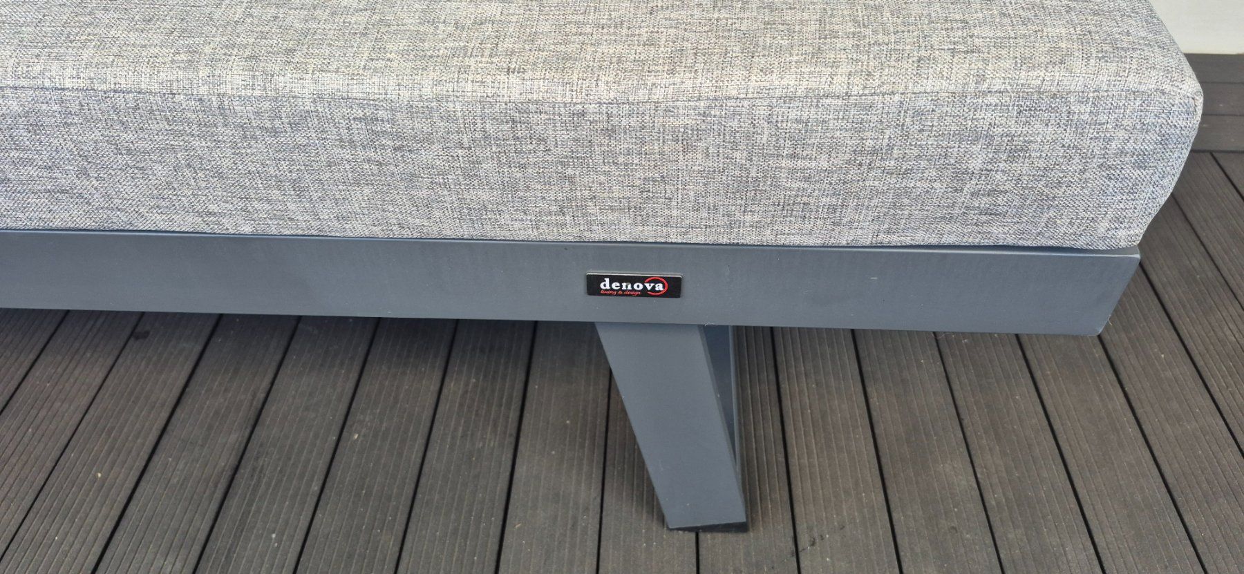 Sedie a sdraio: Denova, LIVING Aluminium Multifunktionslounge – Usato da Dornach venduto da Signs0 3