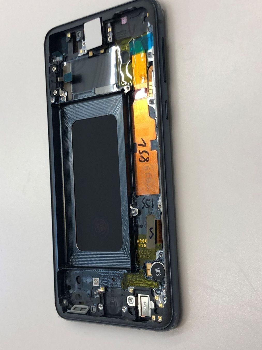 Samsung Telefoni cellulari / Smartphones: Samsung Galaxy S10E Display Black – Nuovo e nell'imballaggio originale da bern venduto da reptechnic 1