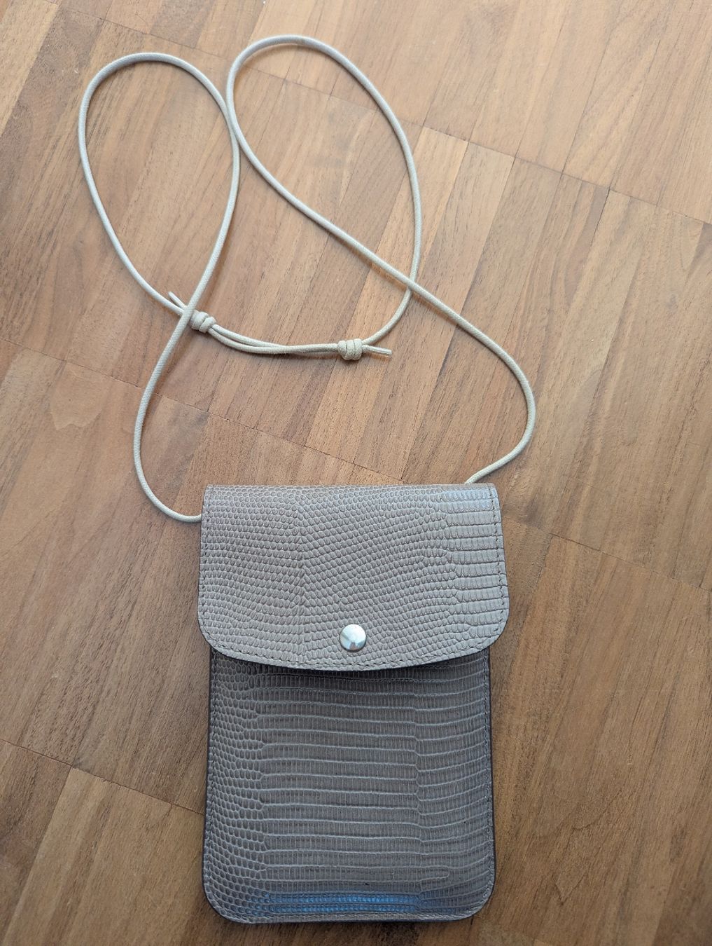 Borse: Neck pouch La Perruque état neuf – Usato da Zürich venduto da raulaenya