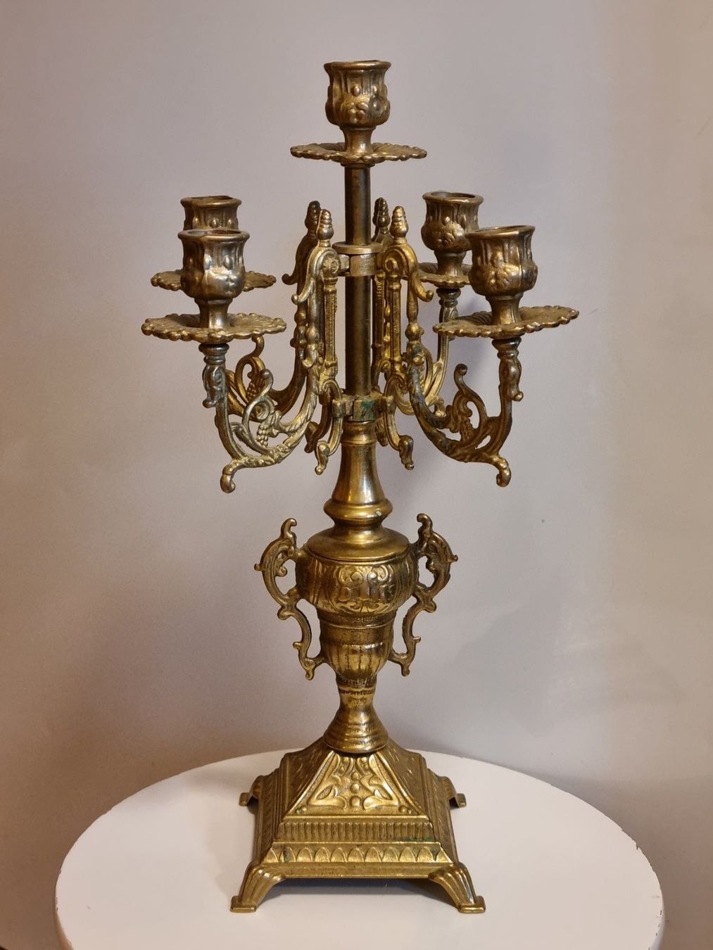 Kerzenständer: Antik Messing Kerzenständer 5-arm 40cm Barock Stil – Gebraucht aus Scharnachtal von devin03