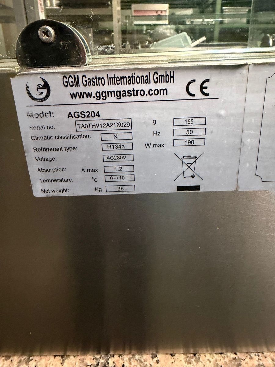 Elettrodomestici da cucina: Pizzakühltisch/ Kühltisch – Usato da Rupperswil venduto da pimi88 4