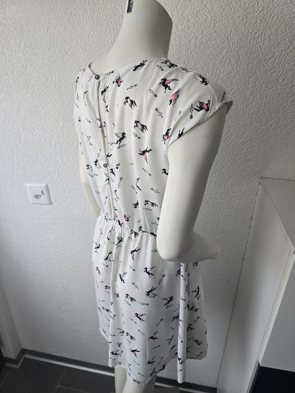Kleider: Robe LICORNES T-M – Gebraucht aus Les Verrières von kitel79 9