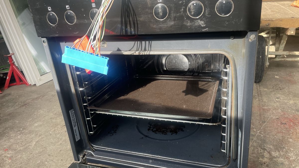 Cucine: Backofen mit Glaskeramikherd Electrolux gebraucht schwarz – Usato da Wolfertswil venduto da Rebrohkatze 1