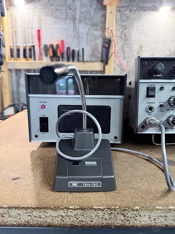 Radios: TEN-TEC Paragon Model 585  Station HF complète – Gebraucht aus Belmont-Lausanne von Djes7 2