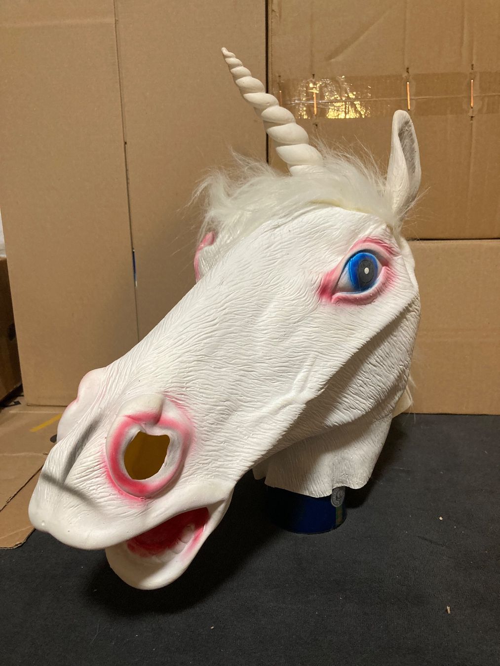 Maschere: Einhornmaske von Boland – Nuovo (secondo la descrizione) da Münchenstein venduto da Patience