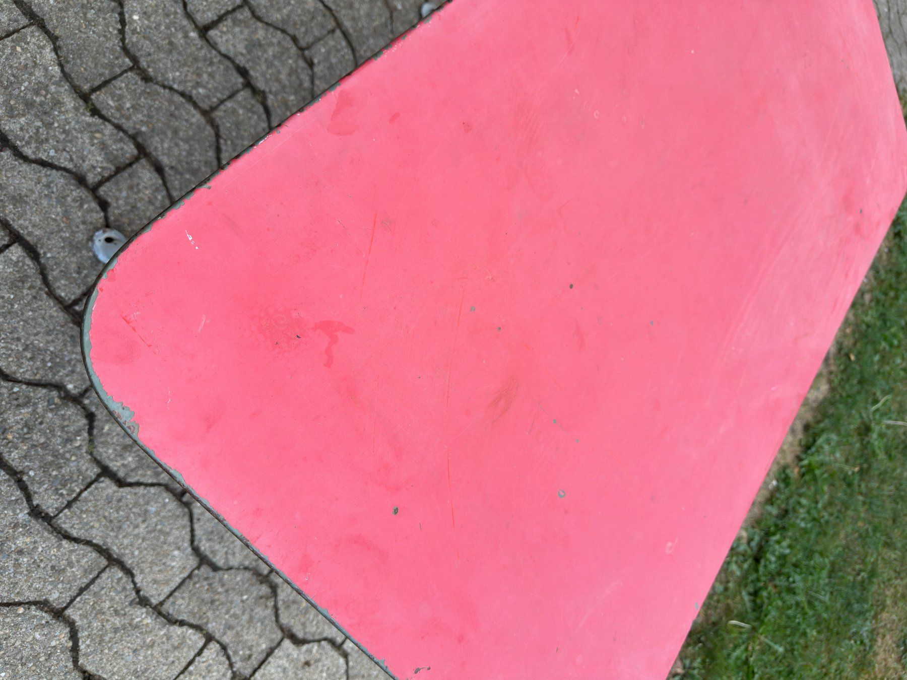 Tavoli: Roter Gartentisch – Usato da Zürich venduto da mmzim 5