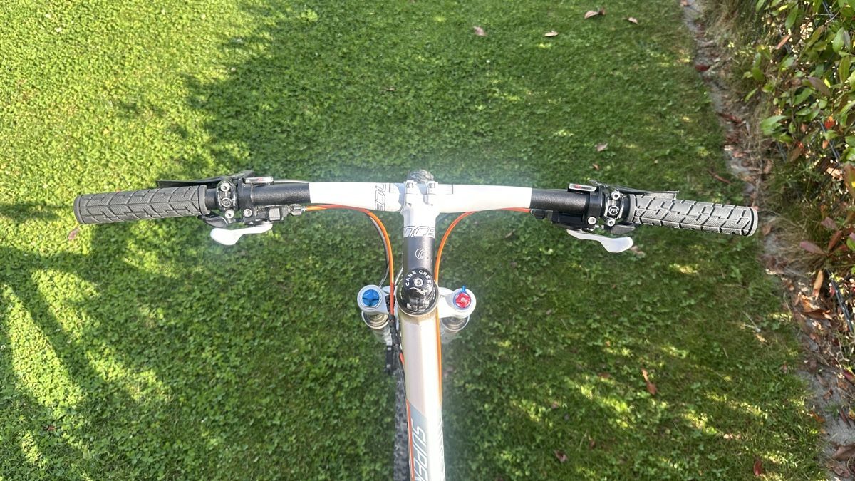 Focus Biciclette: Fully MTB FOCUS Super Bud – Usato da Seengen venduto da mstf4 5