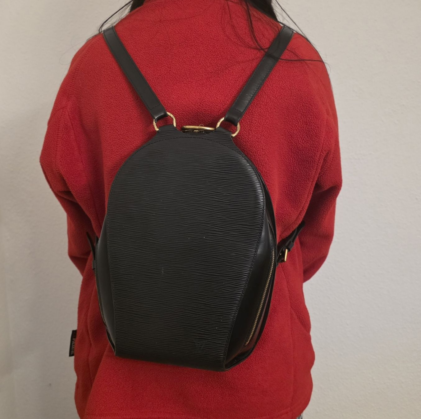 Louis Vuitton Zaini: Louis Vuitton Mabillon Backpack Epi Leather Black – Usato da Niederrohrdorf venduto da ameliaherbert