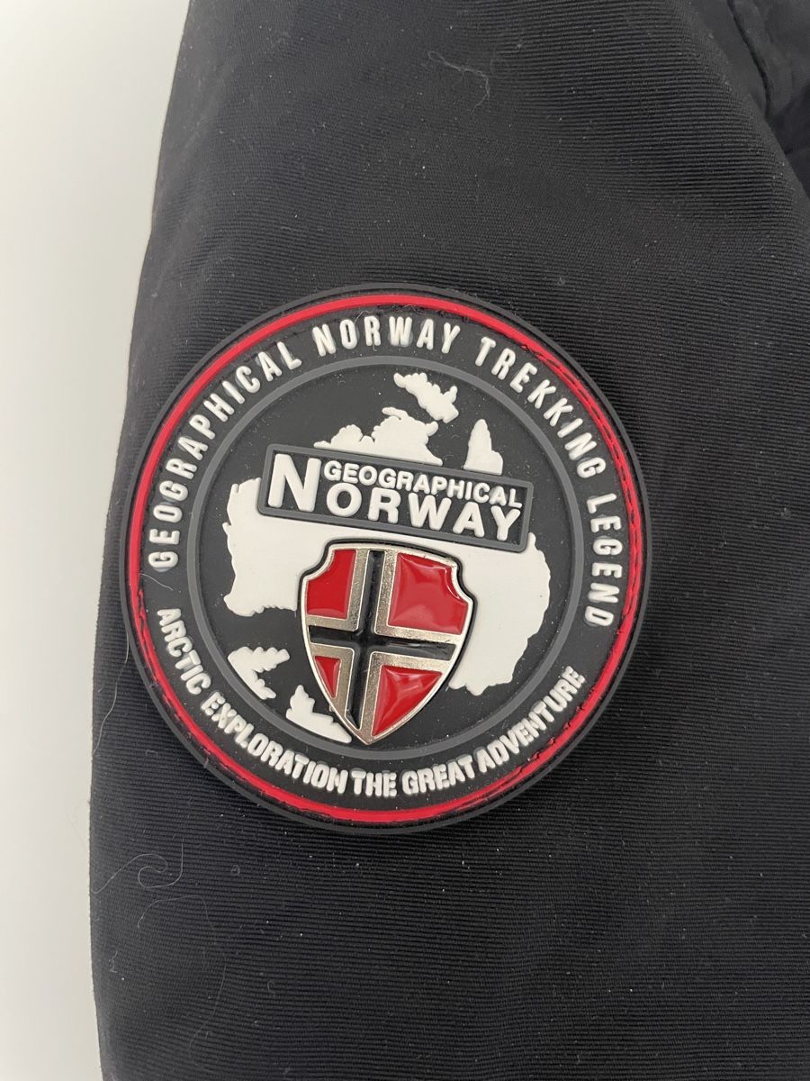 Giacche: Geographical Norway Jacke Schwarz Grösse 2/M – Usato da Fahrwangen venduto da jus_5lz7 2