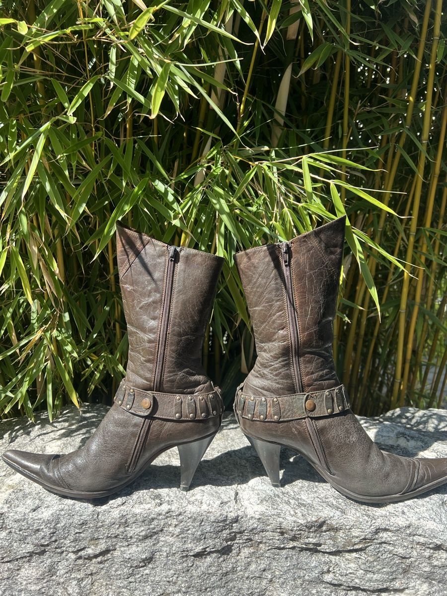 Scarpe da donna: Vintage Boots – Usato da Volketswil venduto da lialialiaaa 1