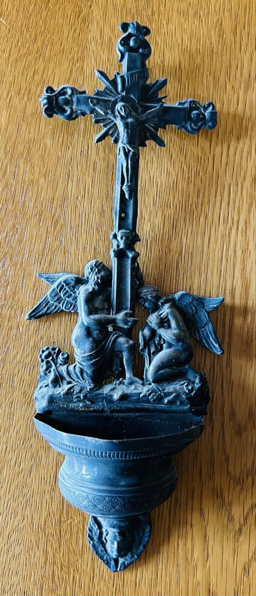 Sculture & Statue: antikes Weihwasserbecken – Usato da Lengnau AG venduto da Mefari