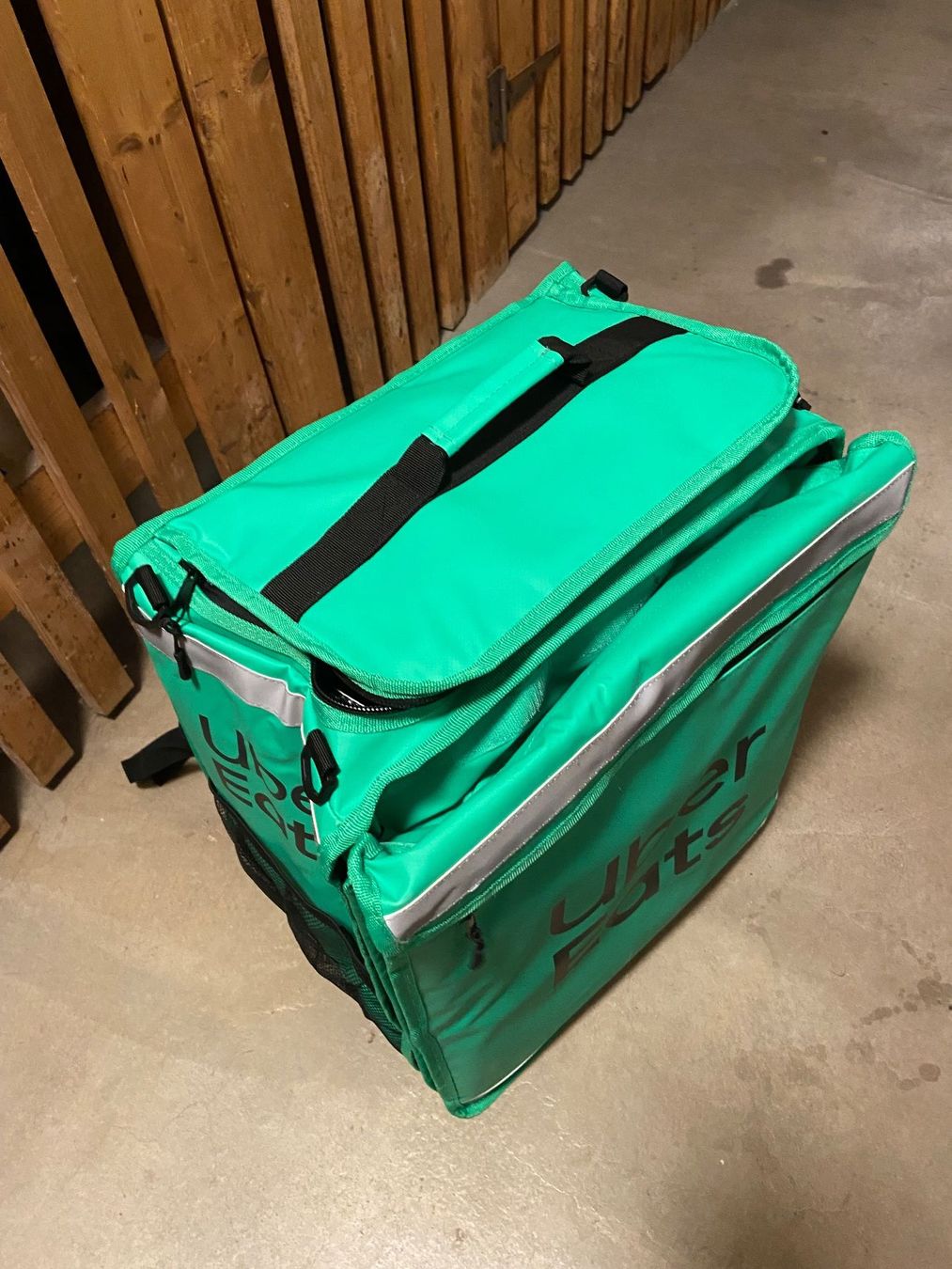 Taschen: Uber Eats Tasche – Neu (gemäss Beschreibung) aus Basel von aragovia 2