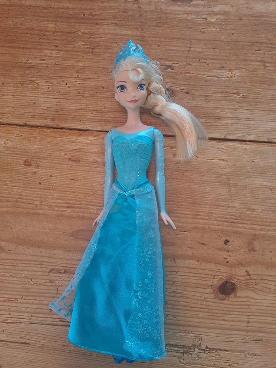 Barbie Puppe Elsa Frozen | Kaufen auf Ricardo