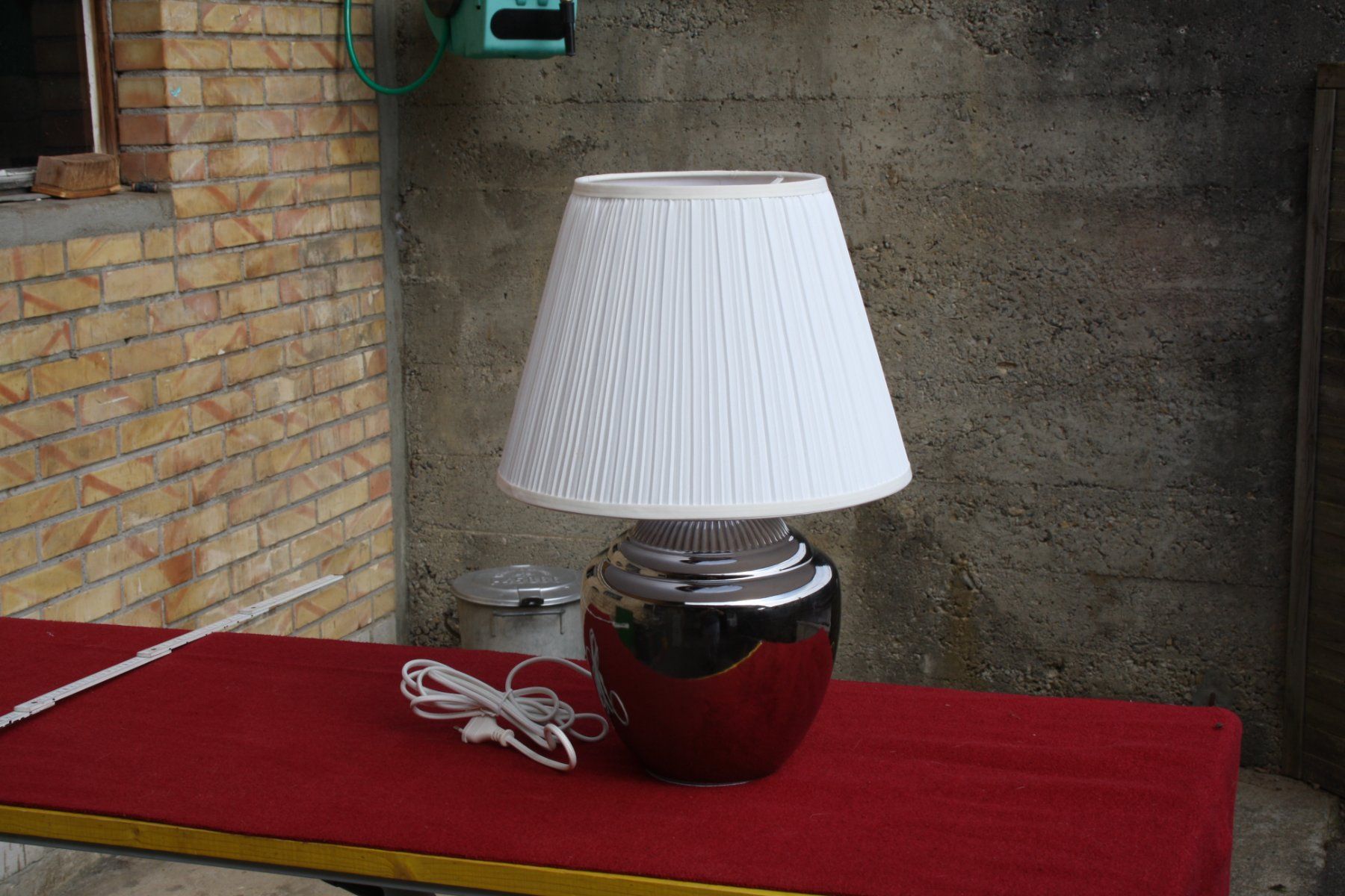 Lampade: TISCHLAMPE LAMPE CHROM  -GLANZ – Usato da Wauwil venduto da Pneuedy 7