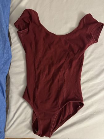 Balletanzug Weinrot Grösse S
