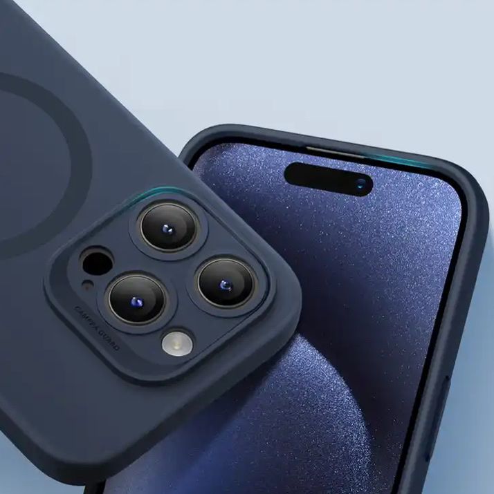 Cover & Protezioni schermo: ESR - iPhone 15 Pro Max Cloud Silikon Case Hülle dunkelblau – Usato da Veltheim AG venduto da EVENT-LLS 2
