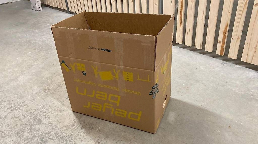 Cartons: Umzugskisten – D'occasion à Worb par RFW
