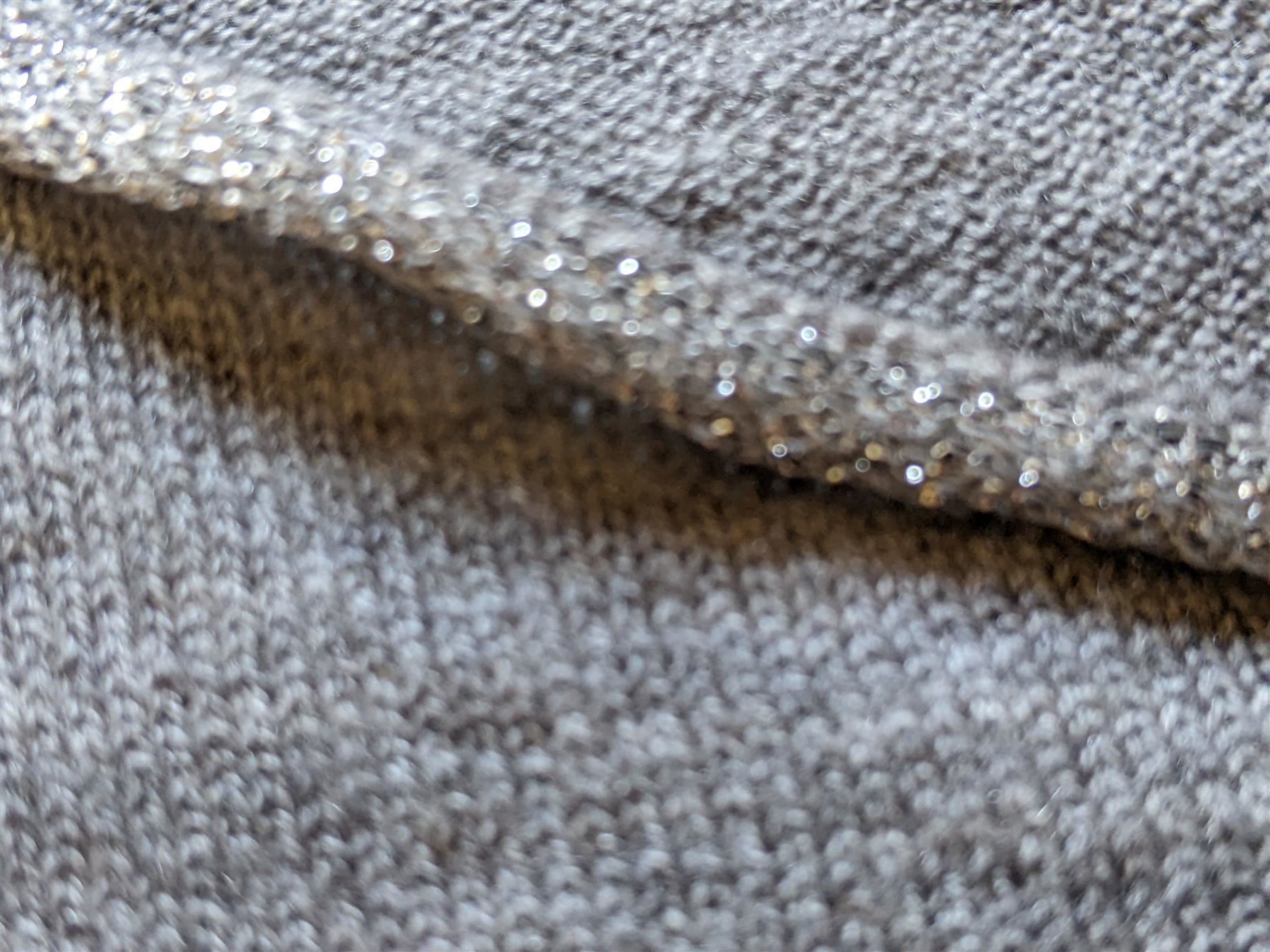 Massimo Dutti Maglioni & Felpe: MASSIMO DUTTI : Fin et doux pull gris avec col argenté S – Nuovo (secondo la descrizione) da Petit-Lancy venduto da lilycerise 5