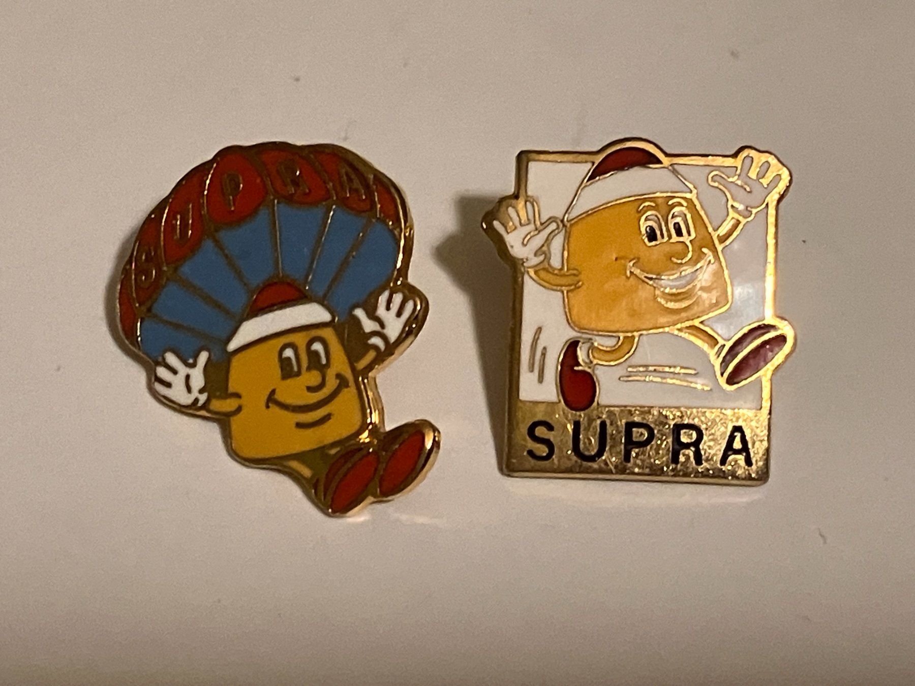 Plaketten & Abzeichen: 2 Pin Supra – Gebraucht aus Basel von djwwpp