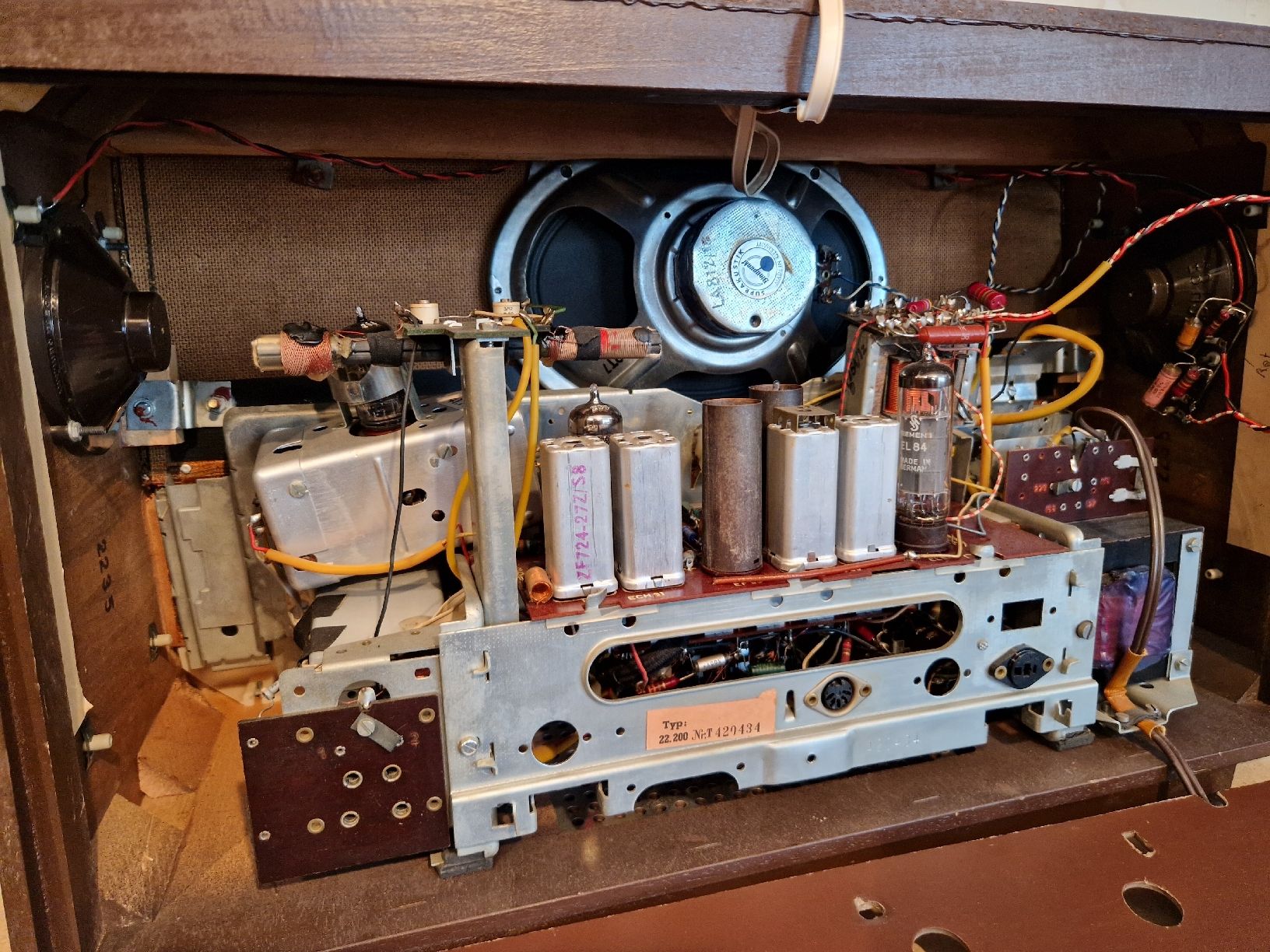Blaupunkt Radio: BLAUPUNKT SULTAN Typ 22200 – Usato da Einsiedeln venduto da Radiofreund 2