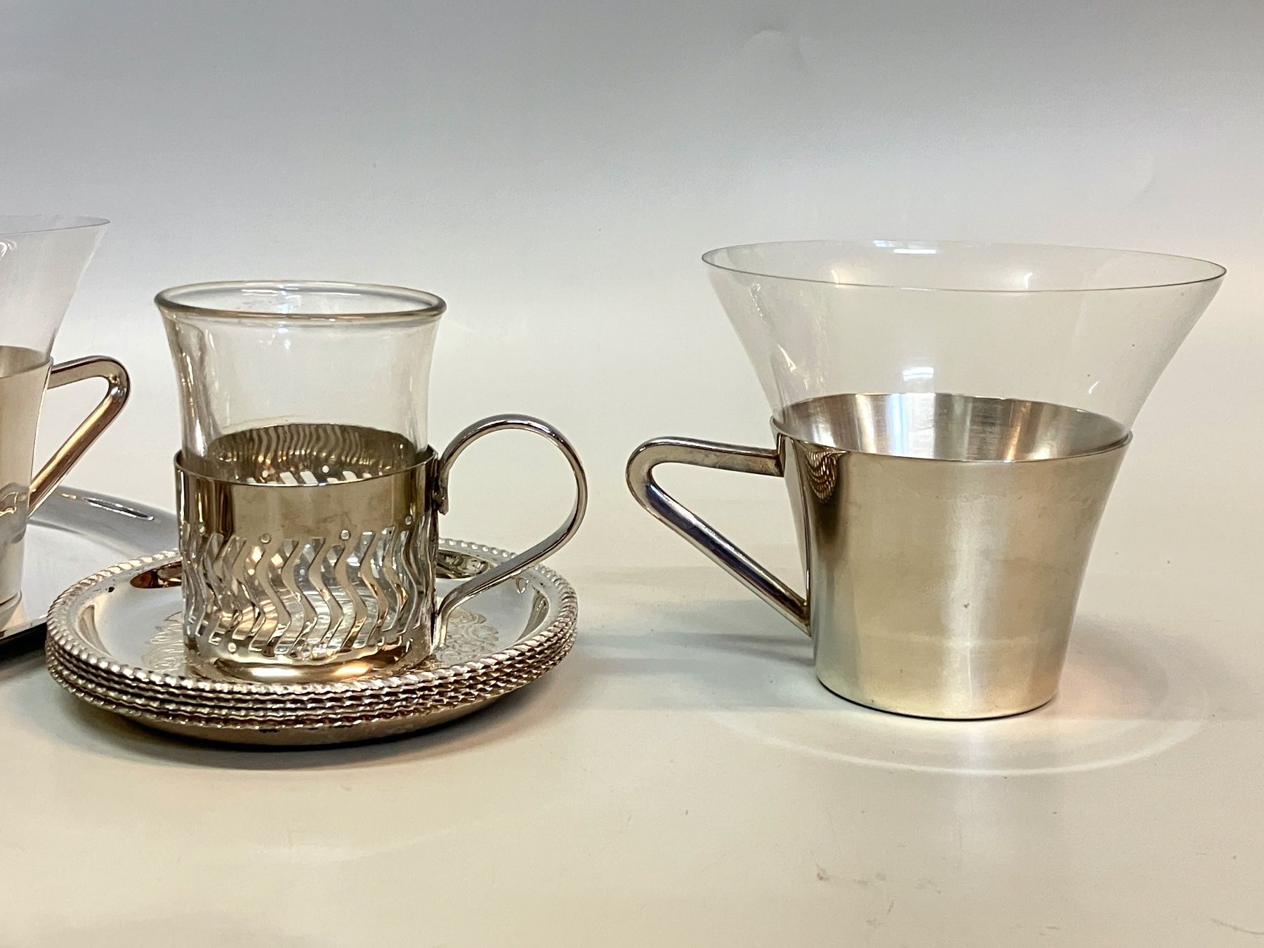 Services de table: Teeservice  19 teilig – D'occasion à Horw par luzernicus 5