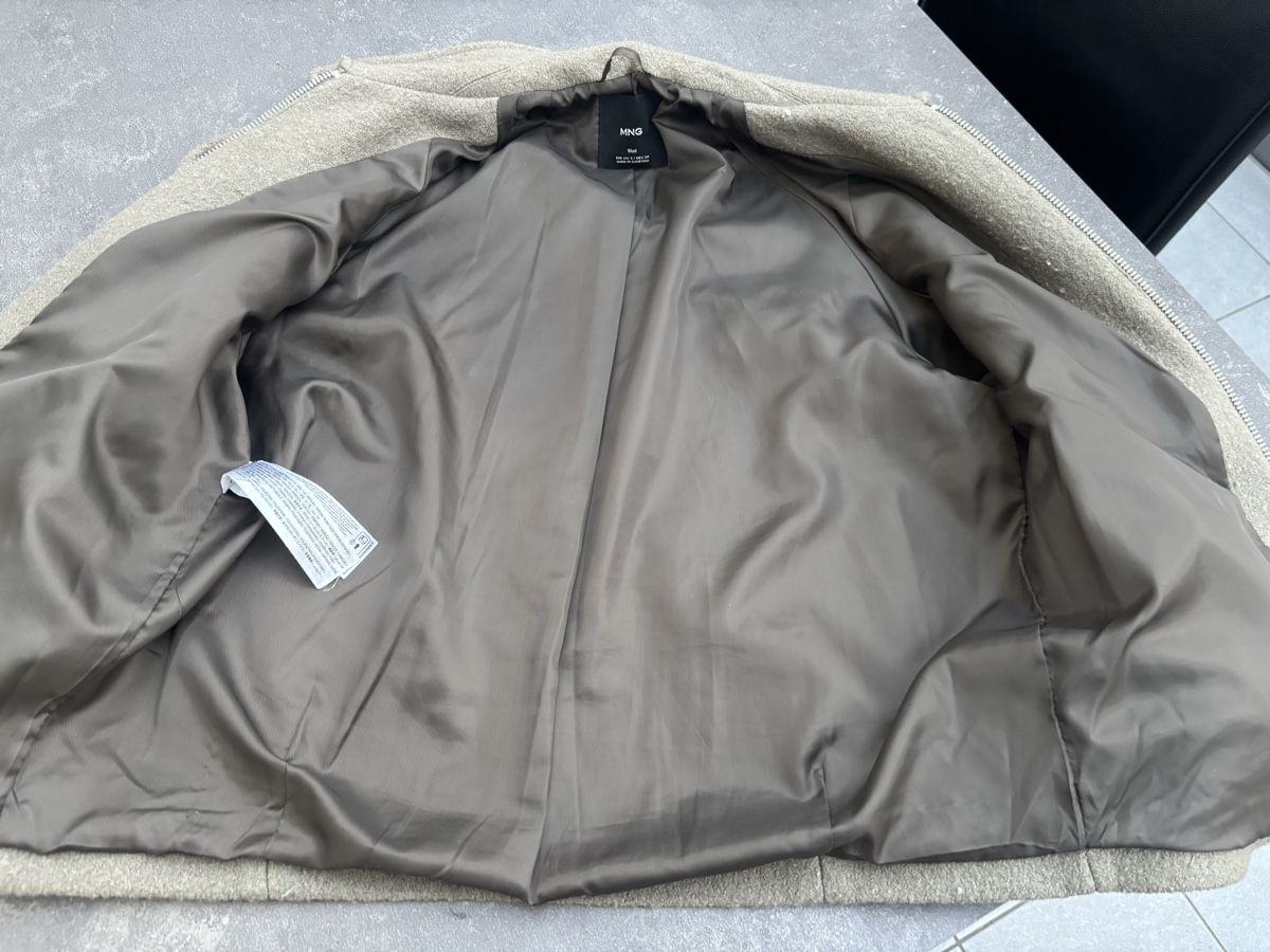 Mango Giacche: MANGO Damenjacke Gr. S – Usato da Basel venduto da 3visi 2
