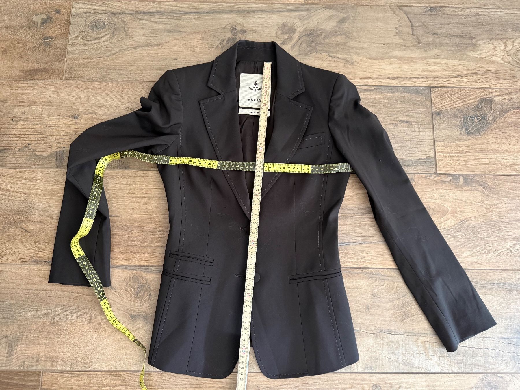 Completi & Tailleur: Bally Hosenanzug 34 – Usato da Brugg AG venduto da Simone28