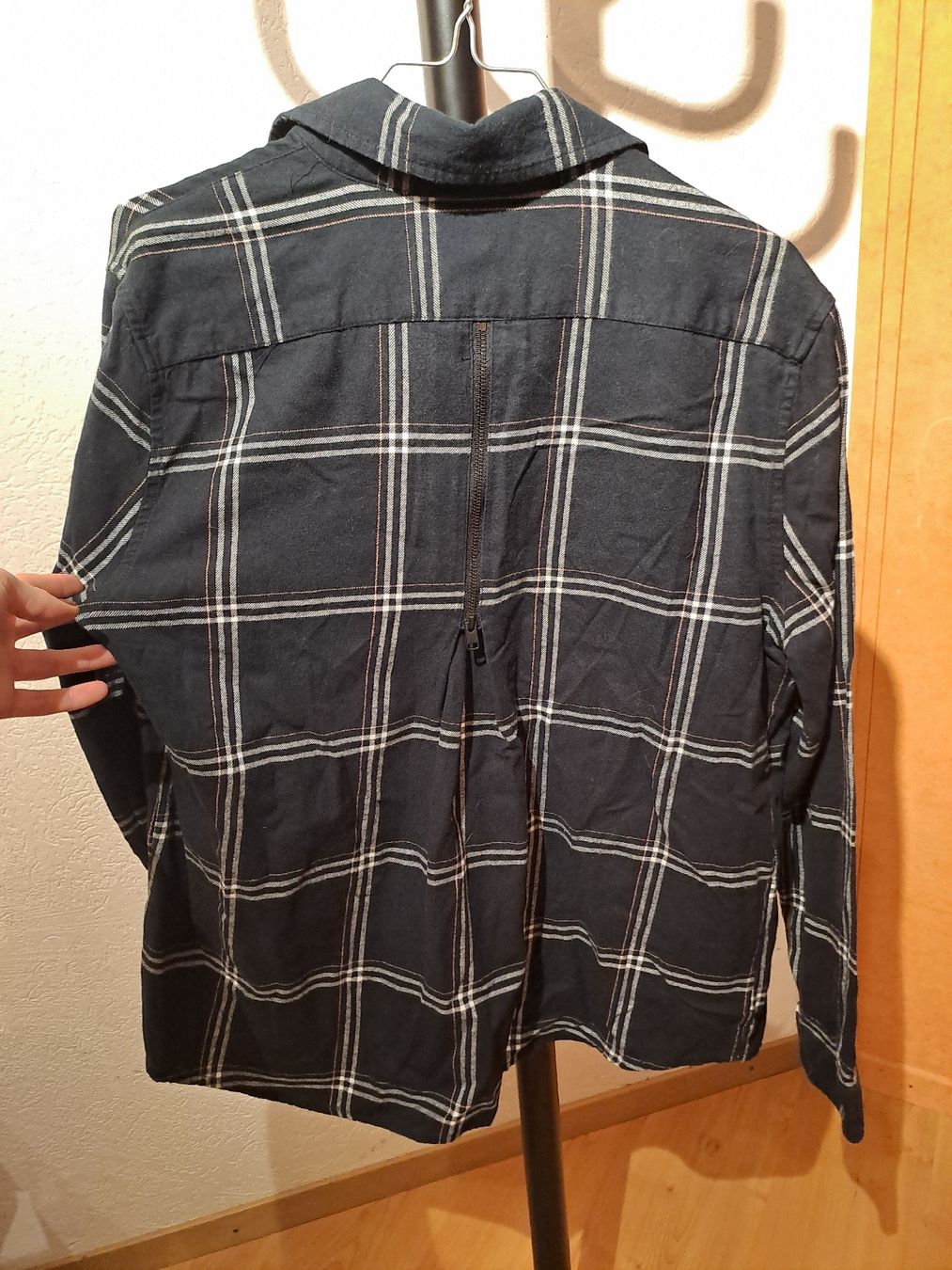 Roxy Camicette: Chemise à carreaux Roxy, taille S. – Usato da Valeyres-sous-Montagny venduto da Romy. 3
