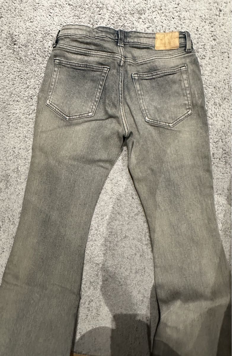 Weekday Jeans: Weekday flame low flared Jeans - W27 L32 – Nuovo (secondo la descrizione) da Kerns venduto da liv_8rly 3