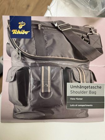TCM Umhängetasche Schultertasche viele Fächer NEU