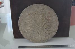 Pfannenuntersetzter aus Silber