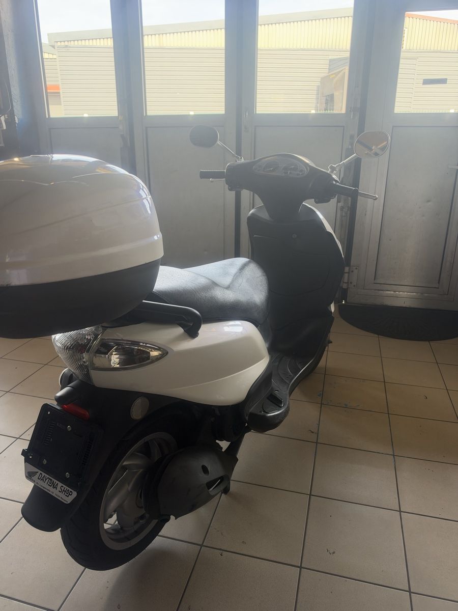 Piaggio Scooter: Piaggio Fly 125 2013 – Usato da Etoy venduto da Sdx1312 3