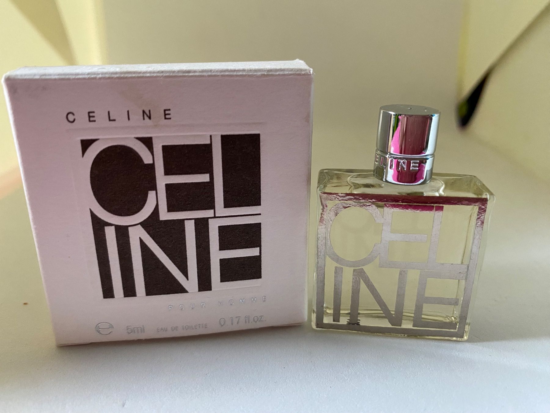 Celine Profumi & Eau de Toilette: Miniature eau de toilette Celine 5ml – Nuovo e nell'imballaggio originale da Bouveret venduto da wes_7zll