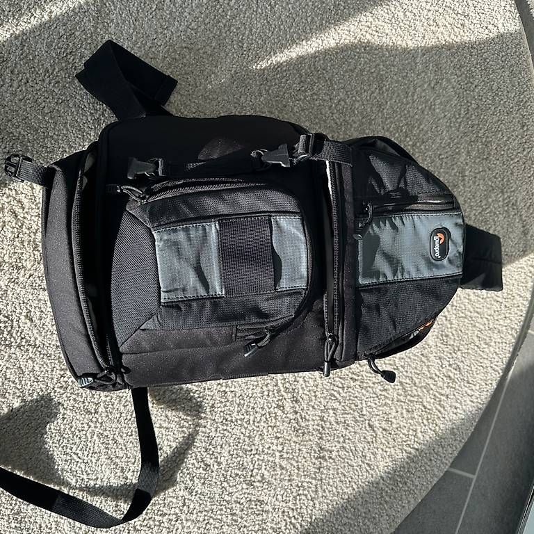 Lowepro Zaini: Lowepro Fotorucksack – Usato da Mönchaltorf venduto da Bachthaler 2