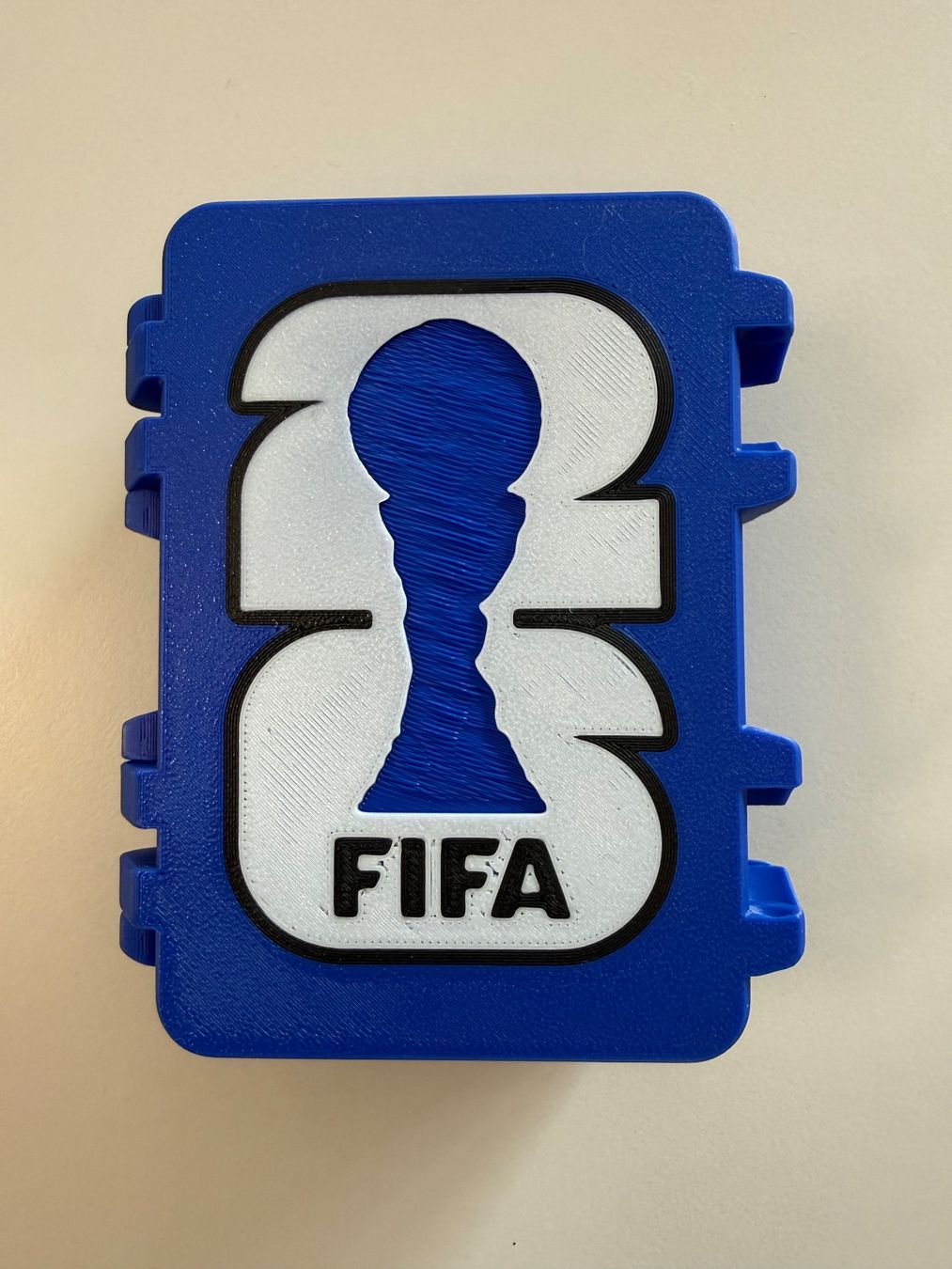 Sammelbilder & Trading cards: FIFA WM 26 Panini Sammelbilder Box Blau,  ca. 300 Bilder – Neu (gemäss Beschreibung) aus Thun von Holakram