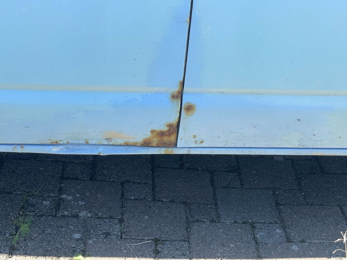 VW Automobili: VW T5 2.5 TDI  4 Motion – Difettoso da Mönchaltorf venduto da Cooltomike 3