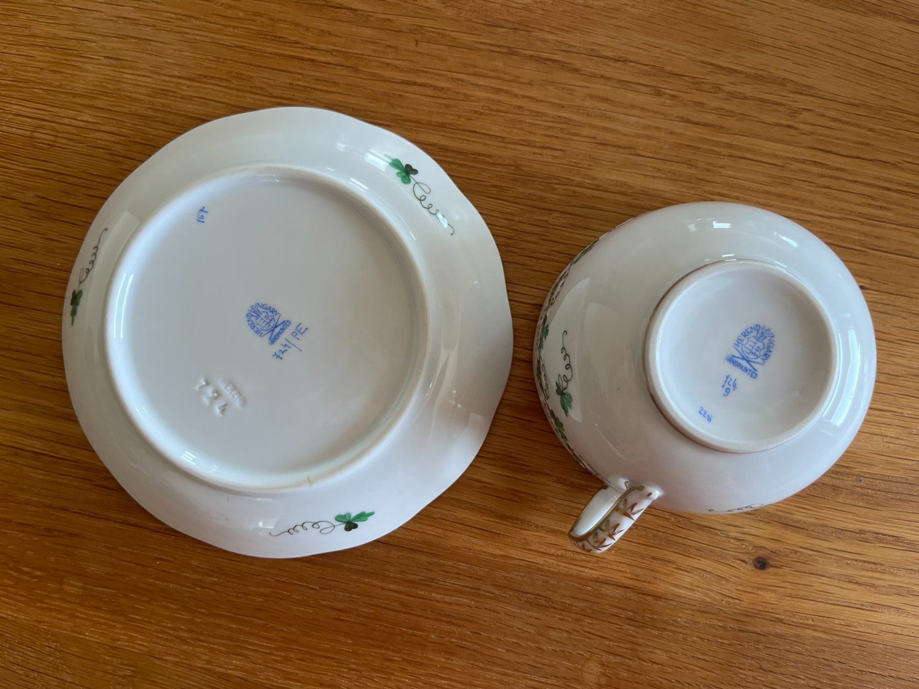 Herend Tasses: Herend Tasse mit Unterteller – Neuf (Voir description) à Schwerzenbach par b00nb00n 1