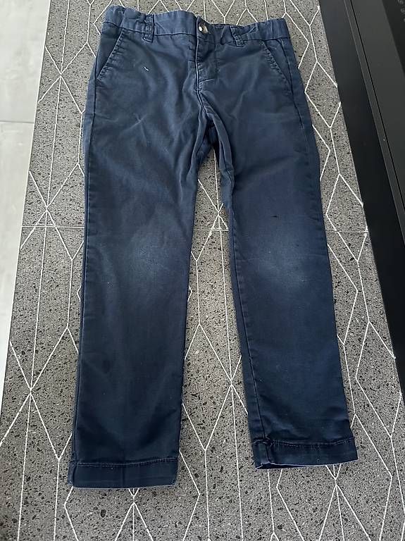 Pantaloni: Hose – Usato da Uznach venduto da Drafensteiner
