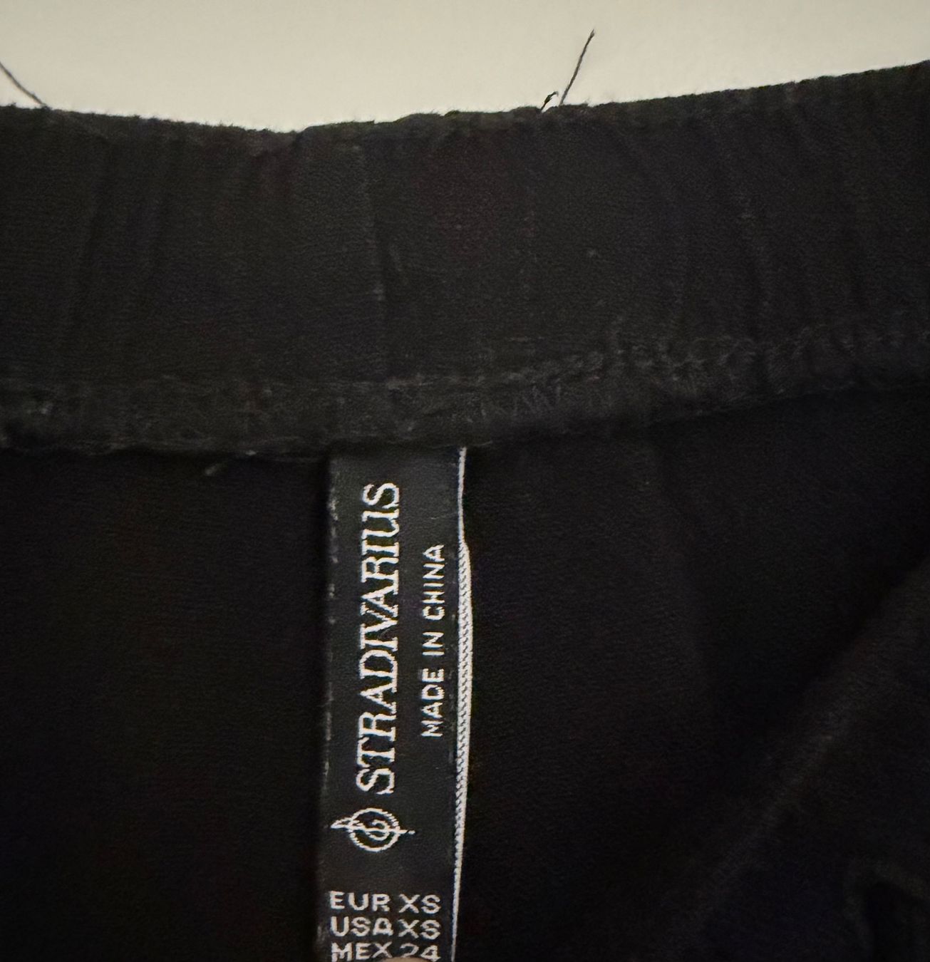 Stradivarius Pantalons: Pantalon - Stradivarius – Neuf (Voir description) à La Chaux-de-Fonds par 19_po 1