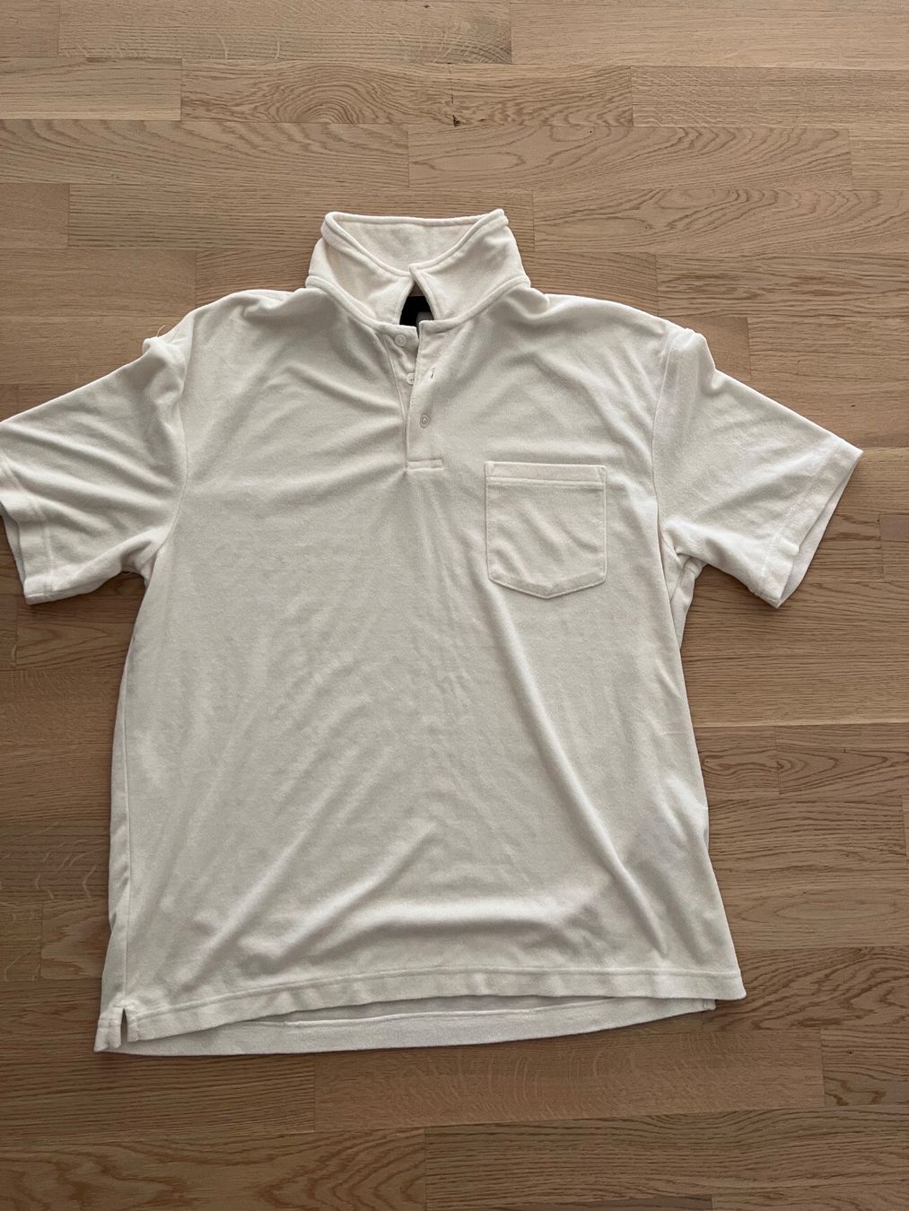 T-shirt: Schönes Männer Shirt – Usato da Wetzikon ZH venduto da P__tt5