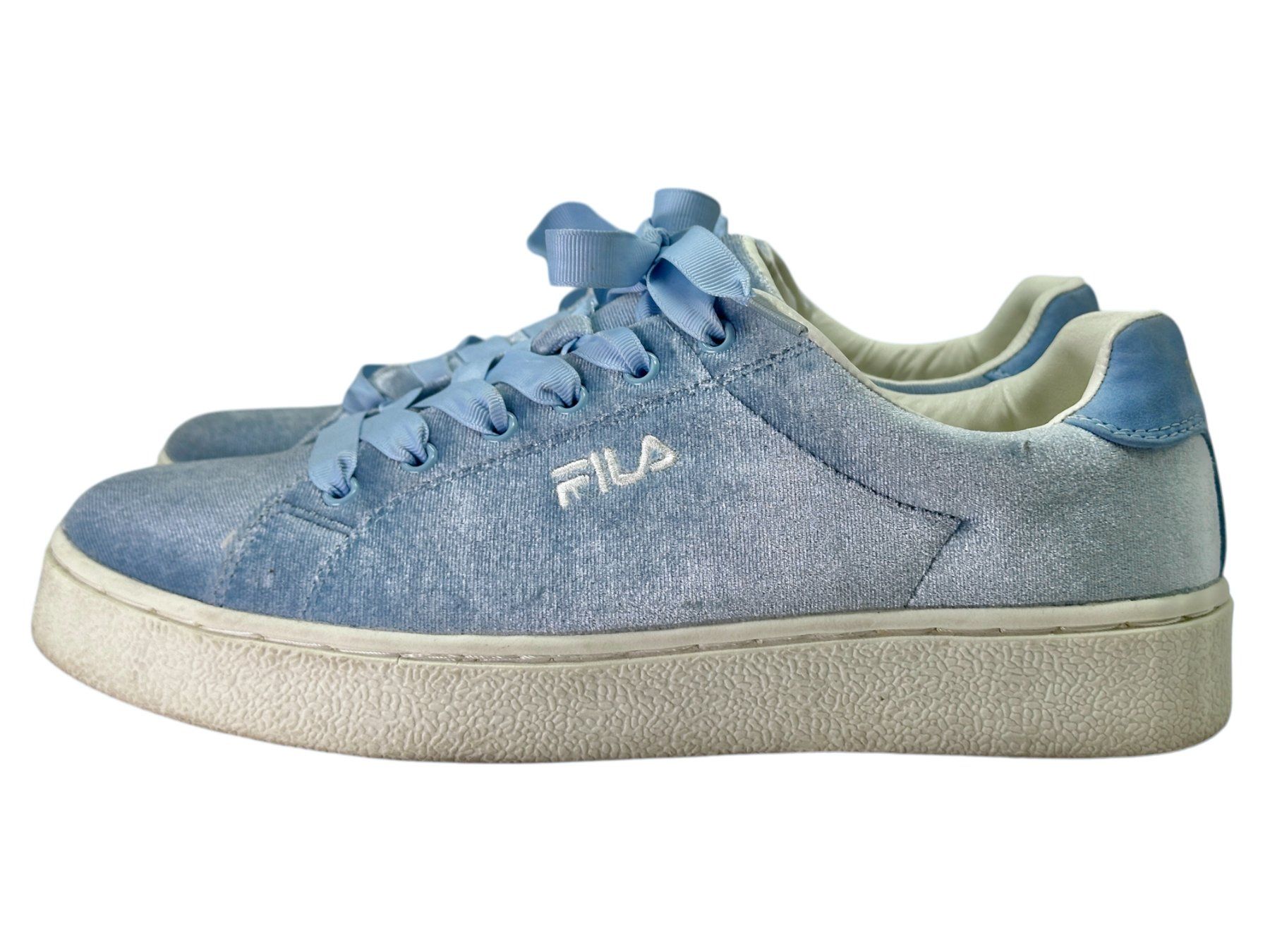 Fila Scarpe da donna: Baskets Fila Velours Bleu Clair. Pointure 40 – Usato da Morges venduto da Auct 5