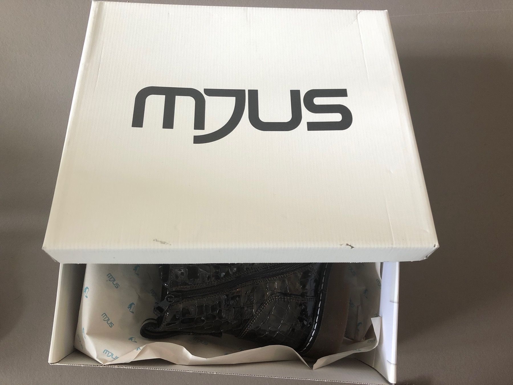 Mjus Scarpe da donna: Lackschuhe, Mjus, 38 – Nuovo (secondo la descrizione) da Biel/Bienne venduto da Tibet20 4