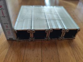 4x Gehäuse für Elektronik, 2.5x2.5x8cm, neu