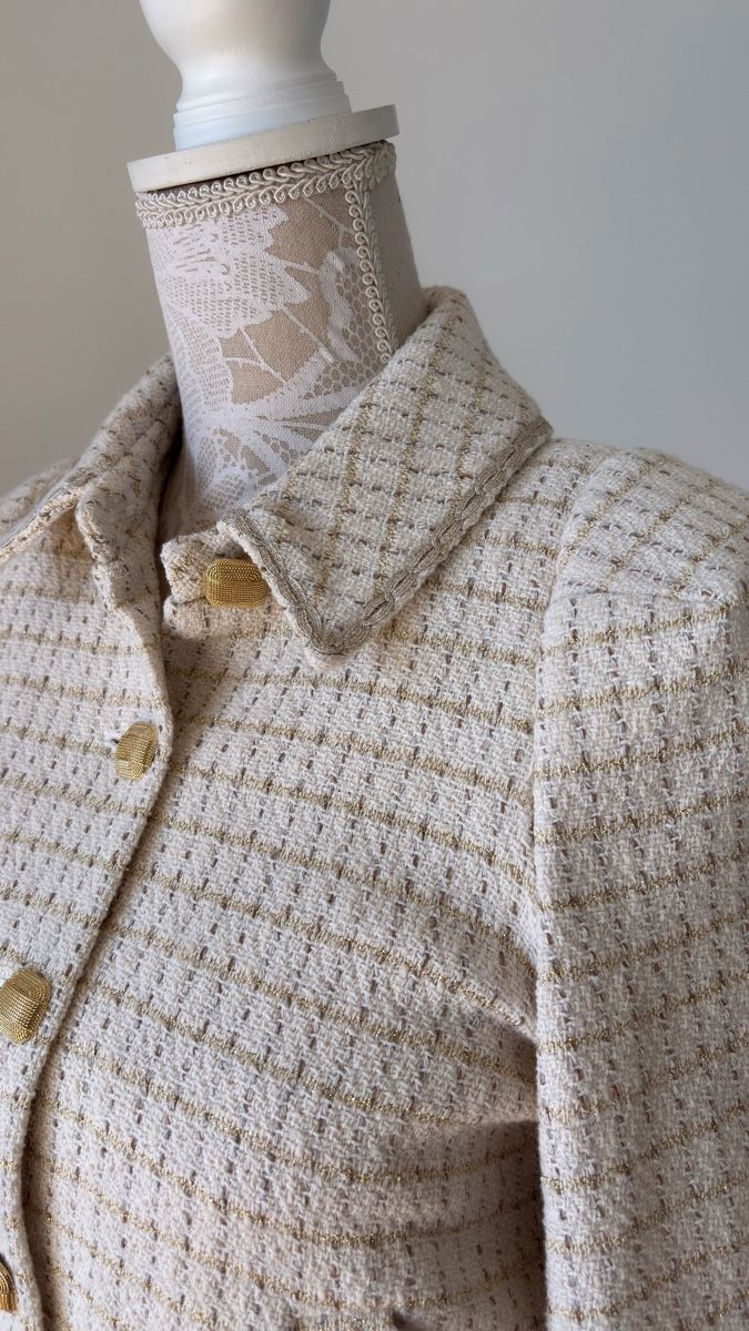 Ba&Sh Vestes: Elegante Tweed Jacke von Ba&sh – Neuf (Voir description) à Ramsen par Myclothesforu 2